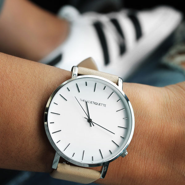 Rounded Elegant Women's Watch